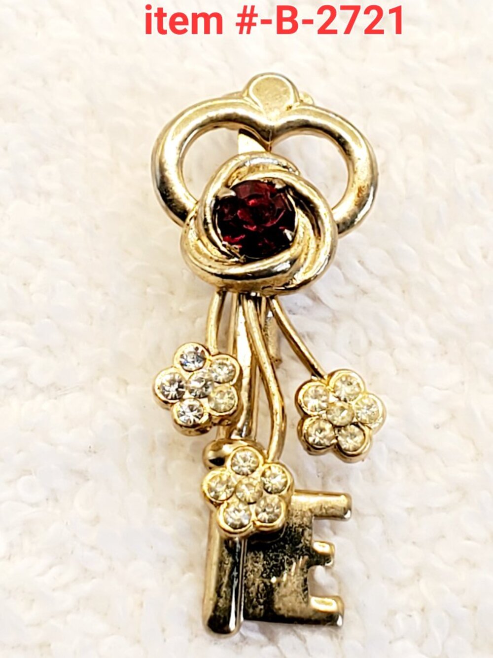 1 Vintage Brooch, item # B-2721,. wt.  4 grams.